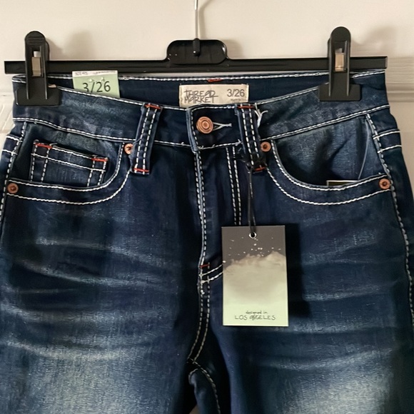 Thread Market Jeans - Picture 5 of 6